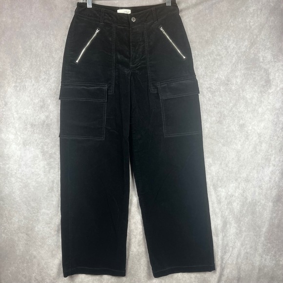 Universal Thread High Rise Wide Leg Cargo Pants Black Velvet Wms 6 Utility NWOT - Picture 1 of 7